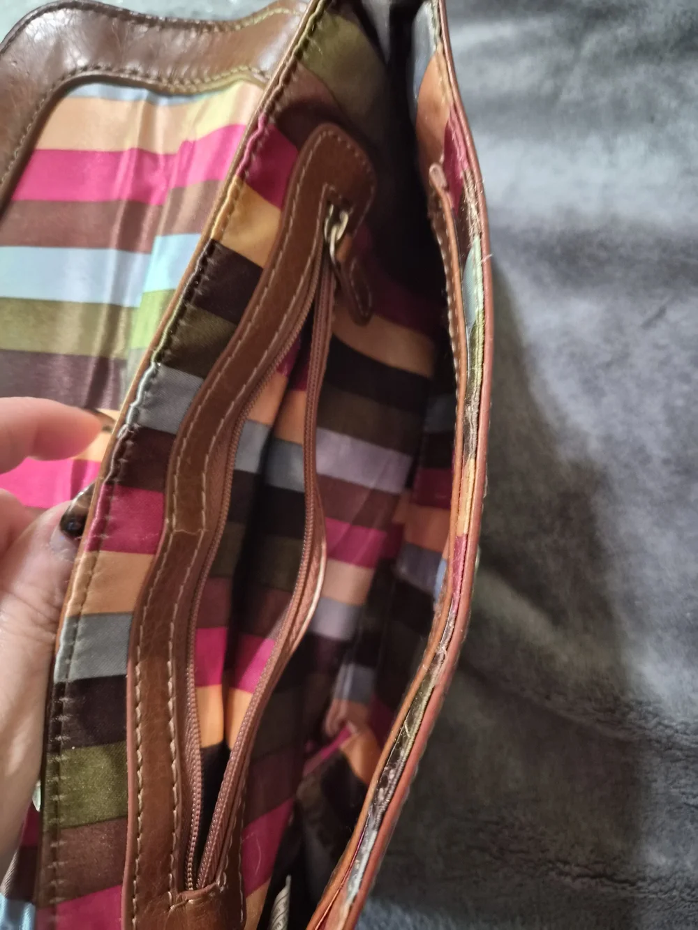 Vintage CLARKS Convertible Shoulder/ Clutch Bag